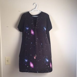 🌈👽Boohoo Fun Galaxy Relaxed Fit Dress👽🌈